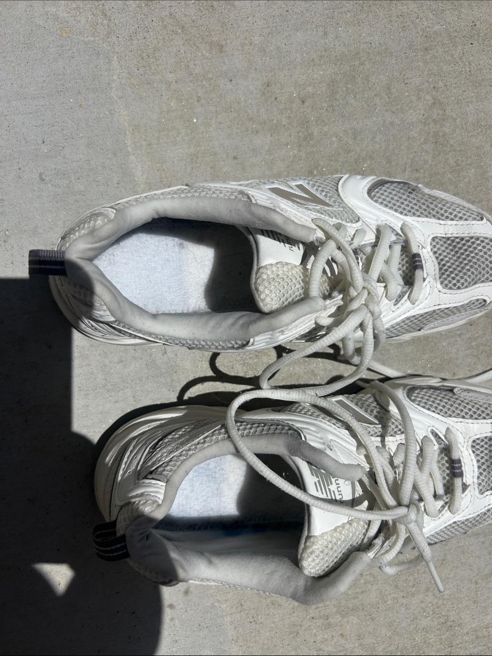 New Balance White and Light Gray 530 Low-Top Sneakers - Picture 12 of 12